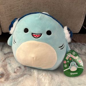 Squishmallows Sharon the Shark with Earmuffs NWT 7.5”